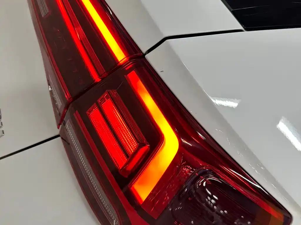 Volkswagen Tharu — фото 14