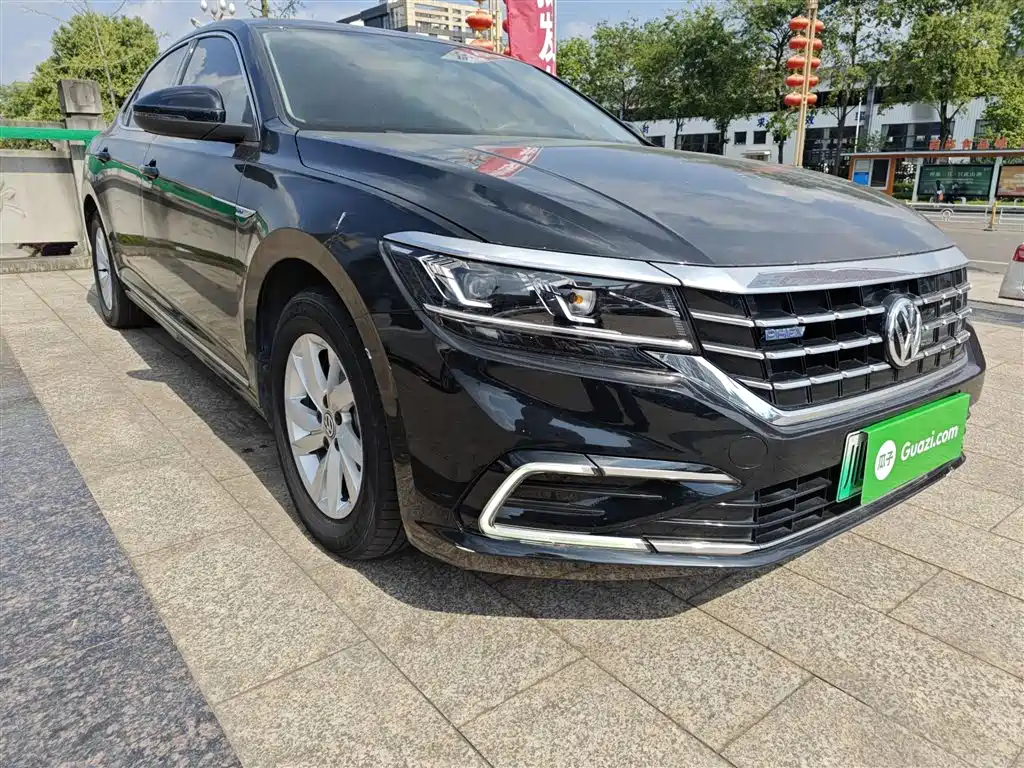 Volkswagen Passat New Energy — фото 22