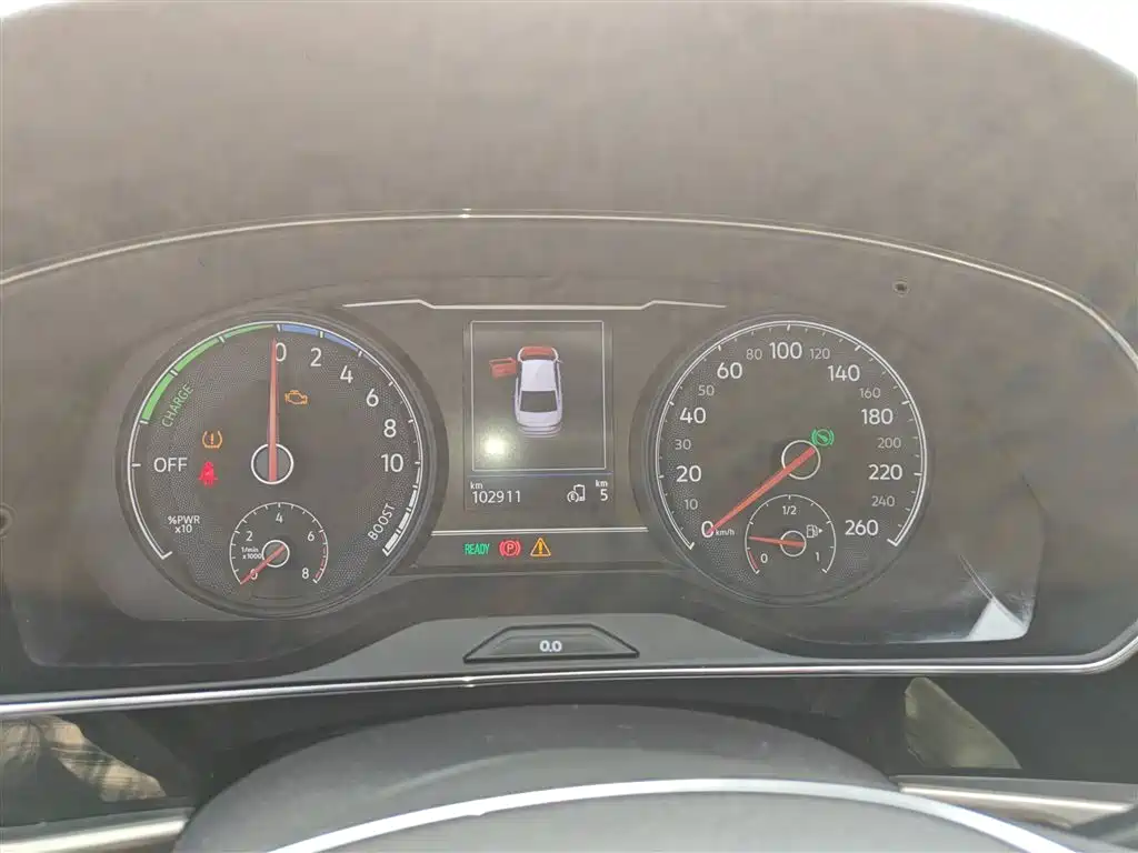 Volkswagen Passat New Energy — фото 8
