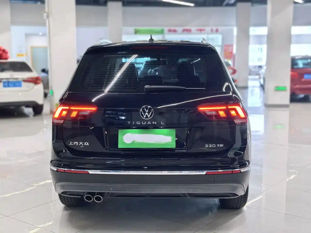 Volkswagen Tiguan L — фото 5