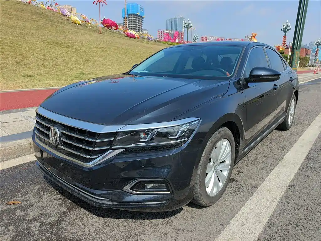 Volkswagen Passat — фото 2