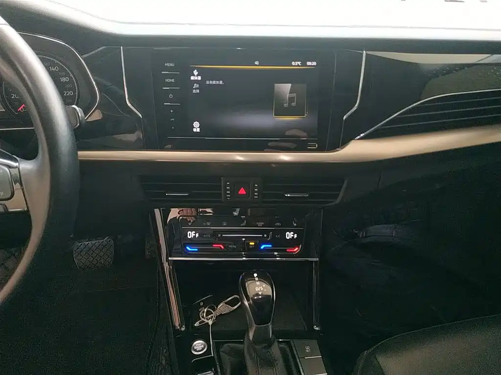 Volkswagen Passat — фото 9