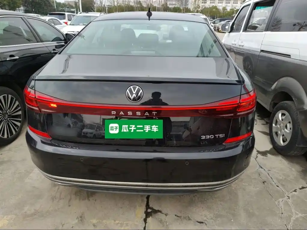Volkswagen Passat — фото 4
