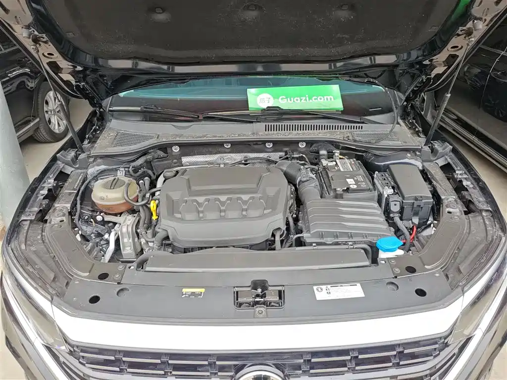 Volkswagen Passat — фото 20