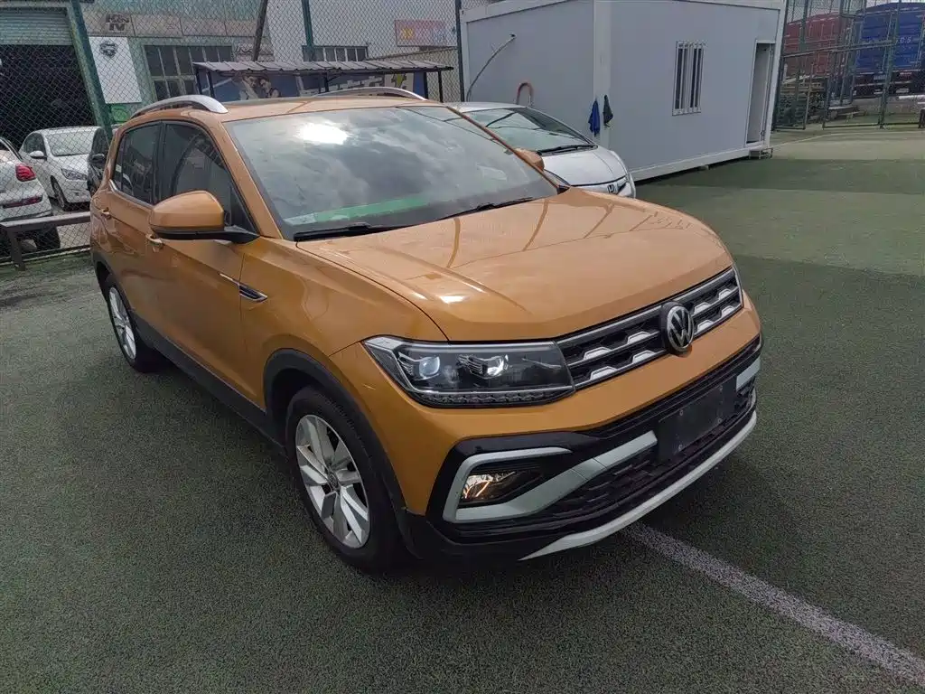 Volkswagen T-Cross — фото 22