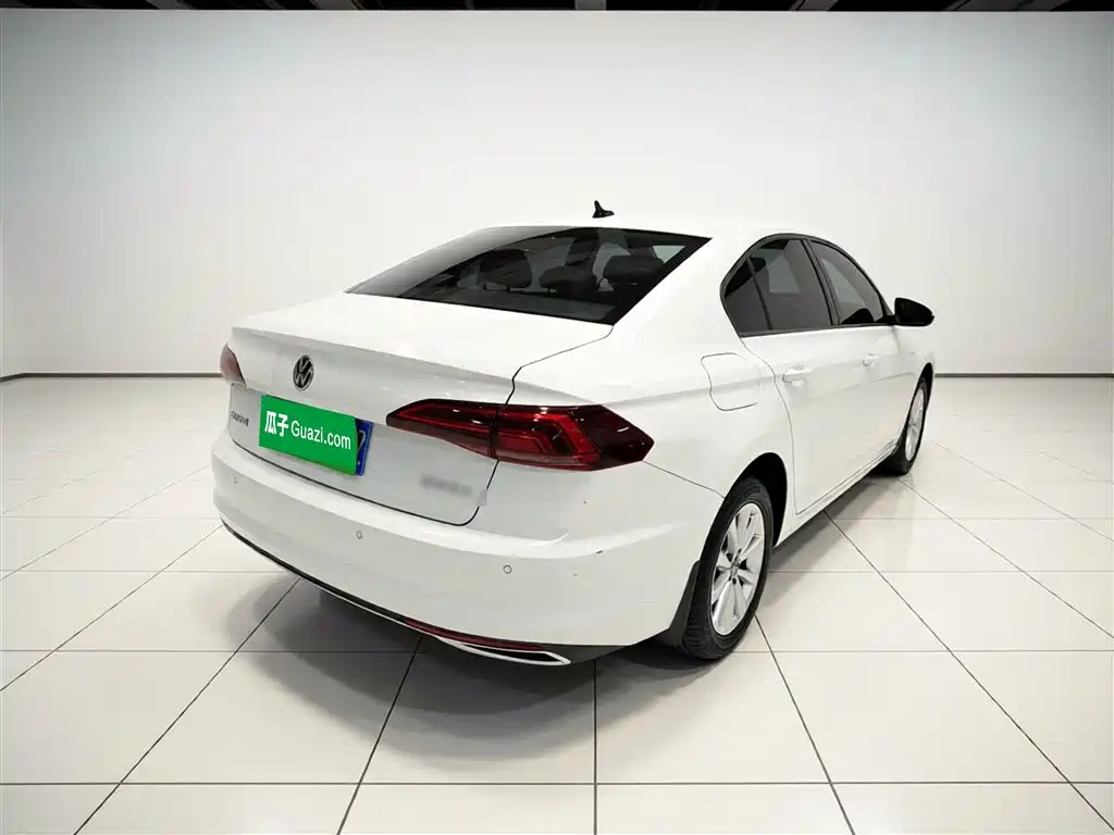 Volkswagen Bora — фото 7