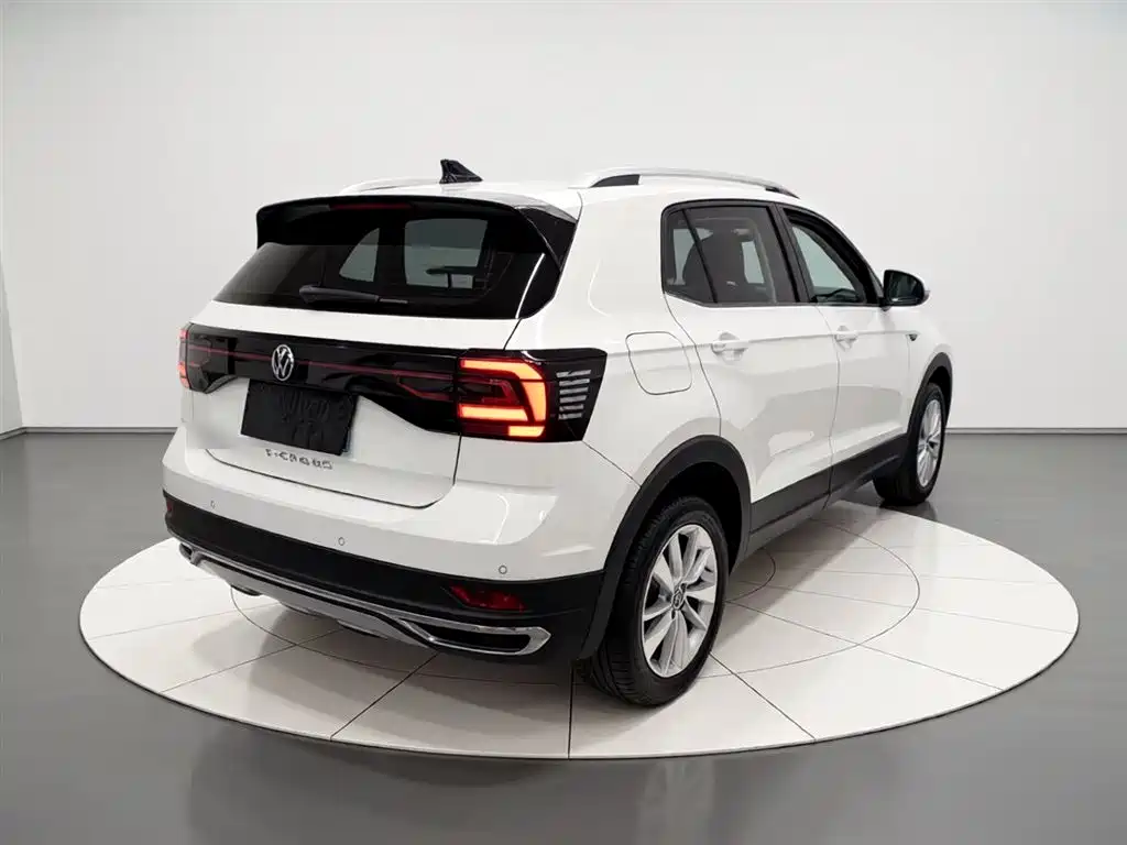 Volkswagen T-Cross — фото 5
