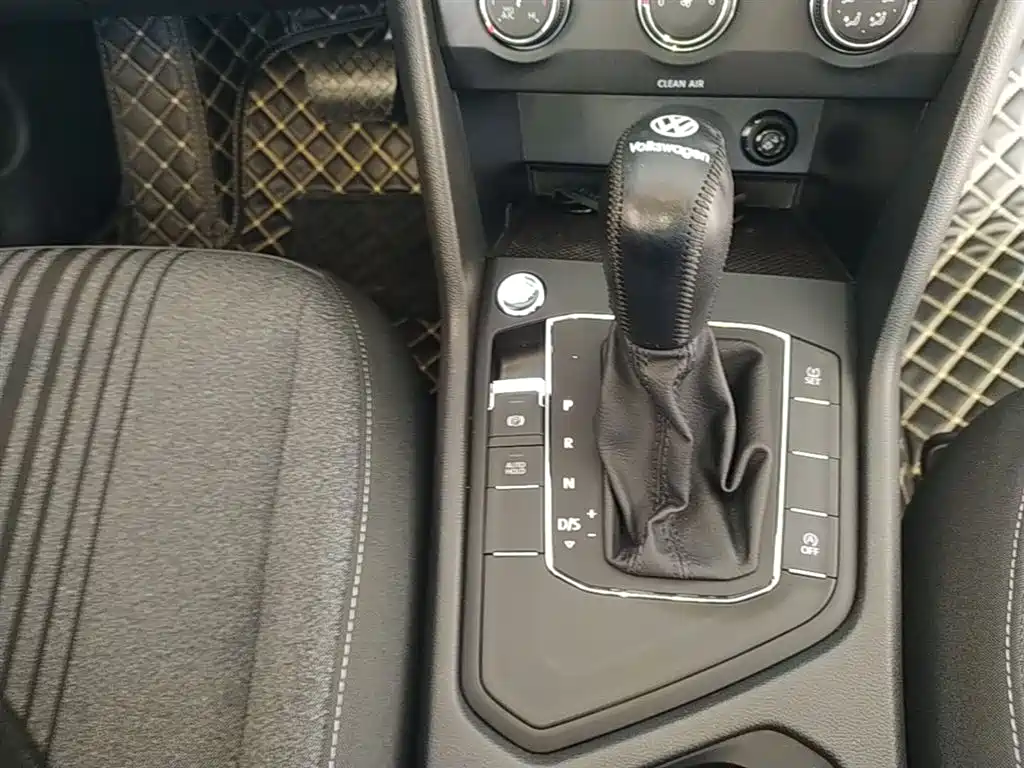 Volkswagen Tharu — фото 14