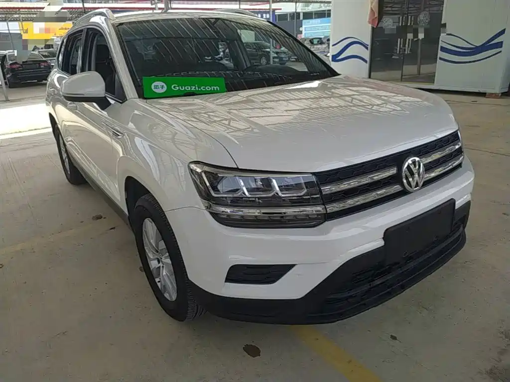 Volkswagen Tharu — фото 4