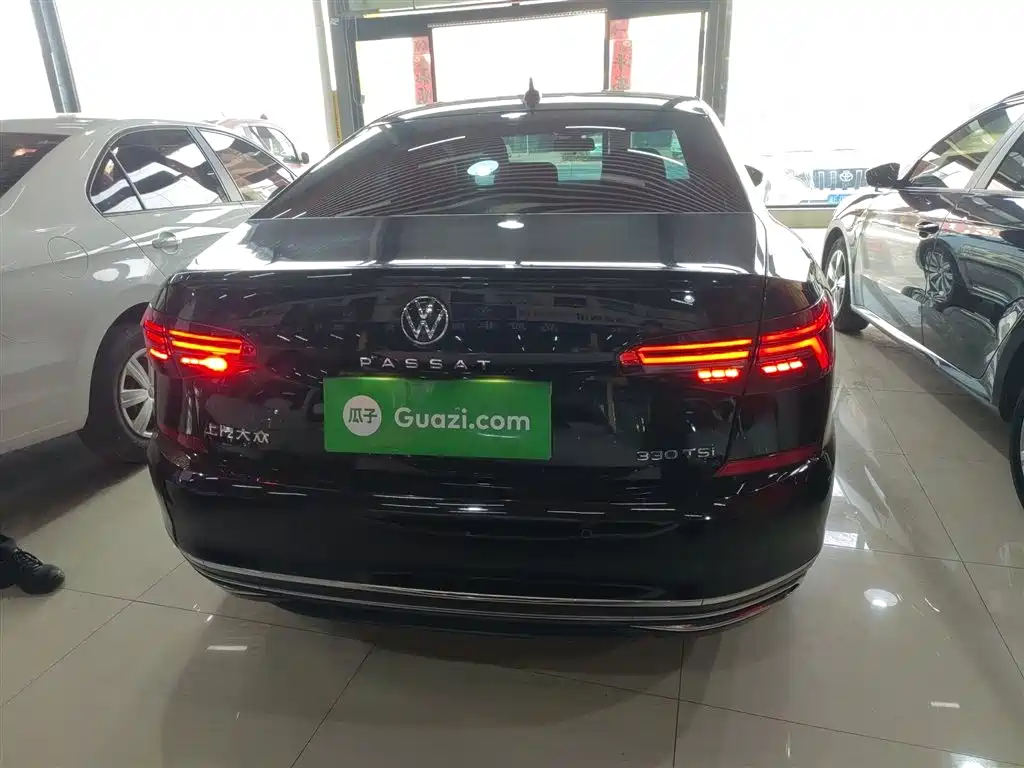 Volkswagen Passat — фото 4