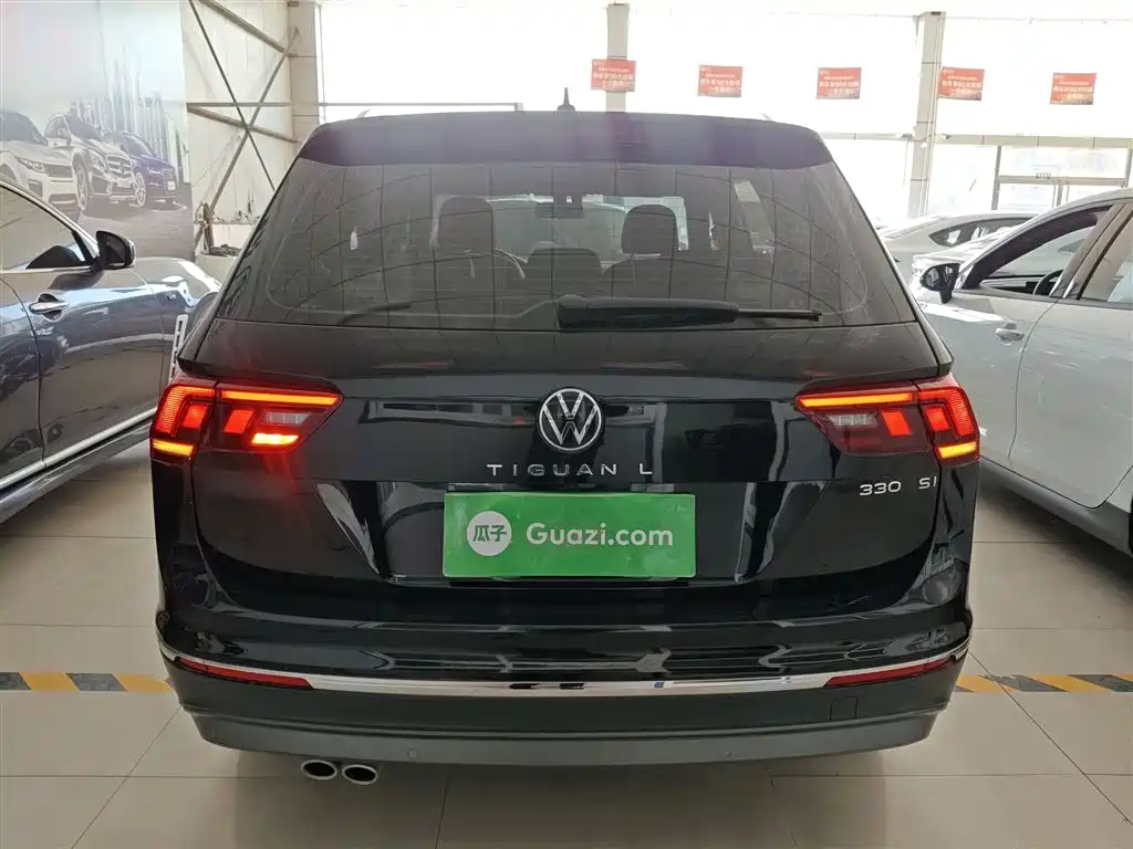 Volkswagen Tiguan L — фото 6
