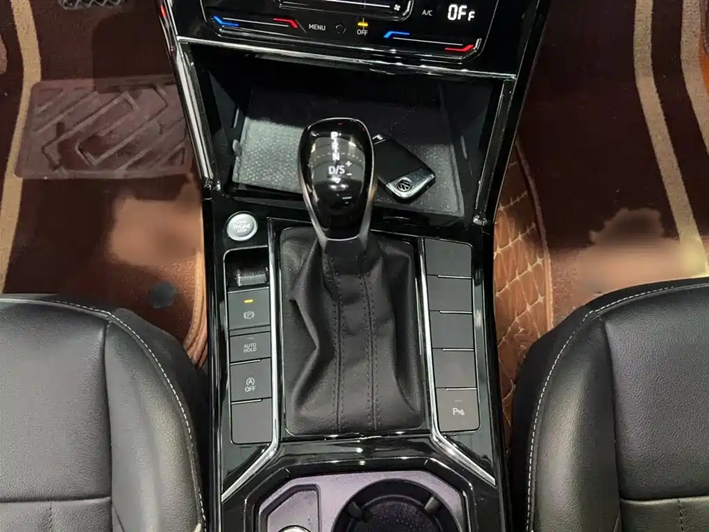 Volkswagen Passat — фото 9