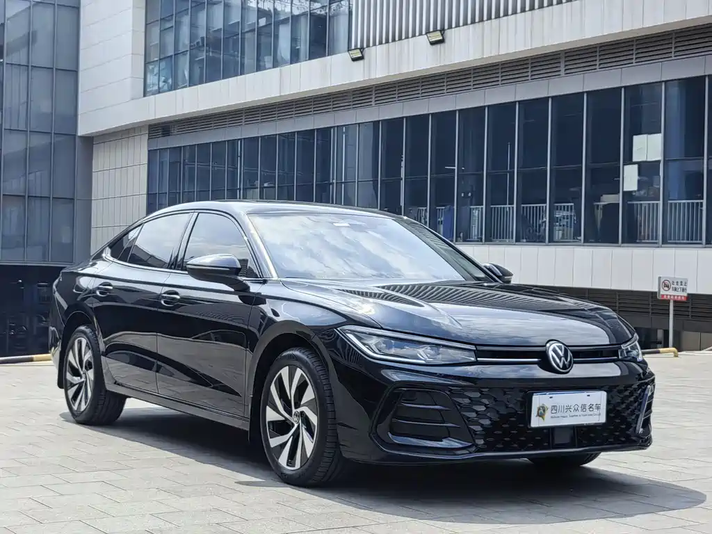 Volkswagen Passat — фото 4