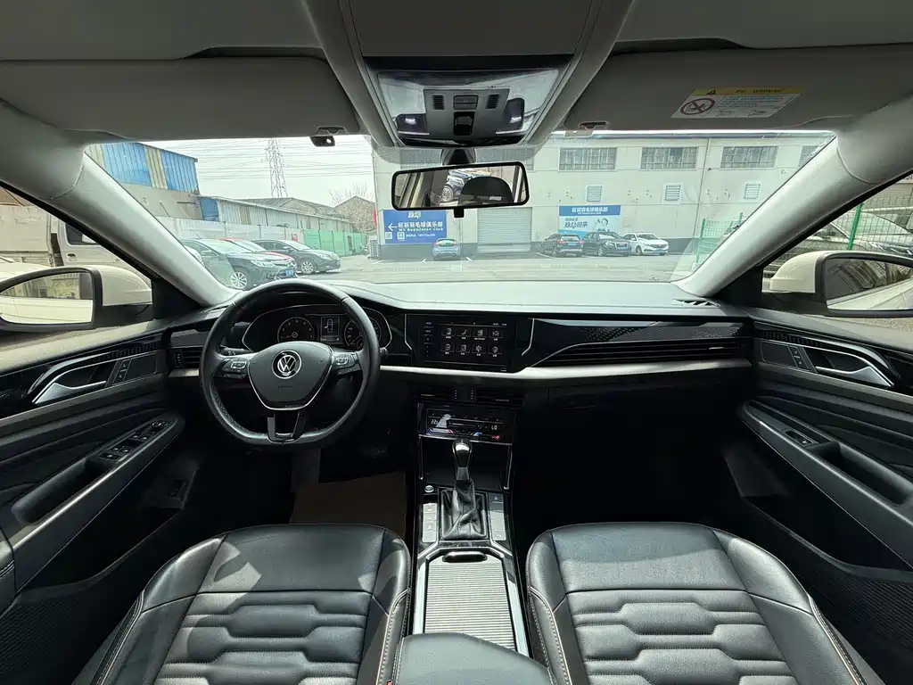 Volkswagen Passat — фото 4