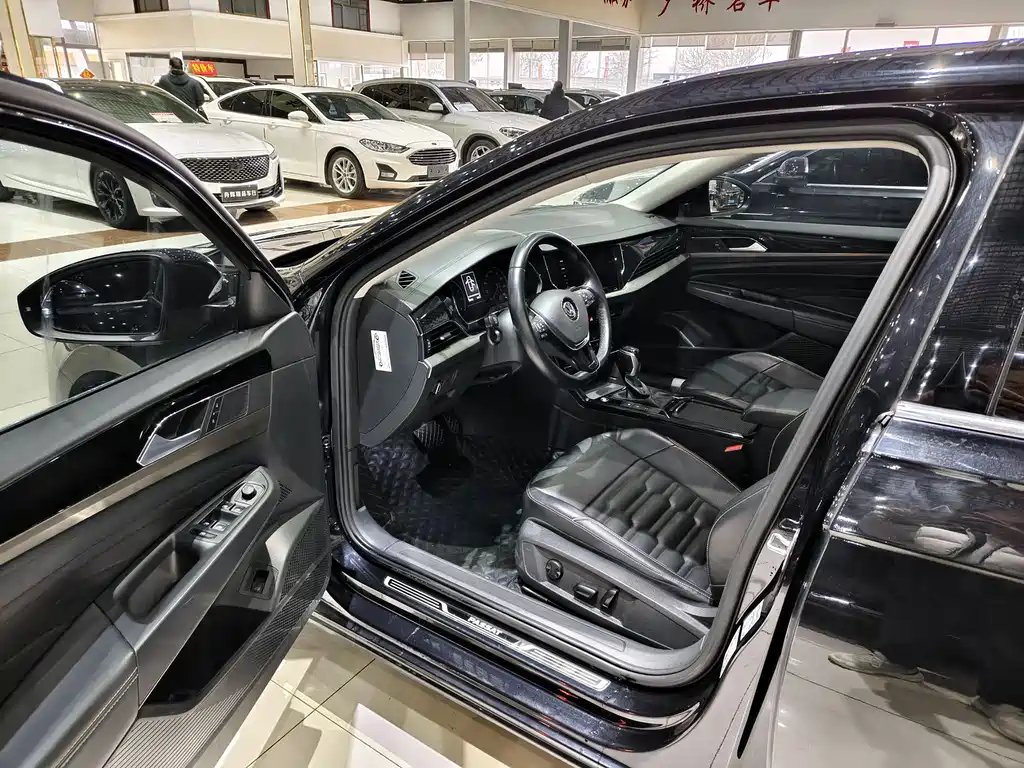 Volkswagen Passat — фото 4