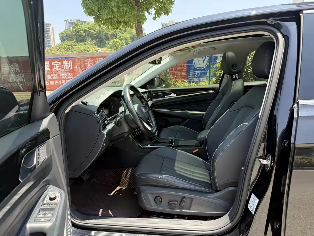 Volkswagen Passat — фото 4