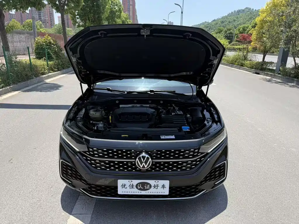 Volkswagen Passat — фото 8