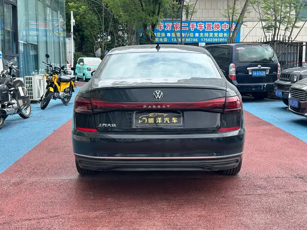 Volkswagen Passat — фото 4