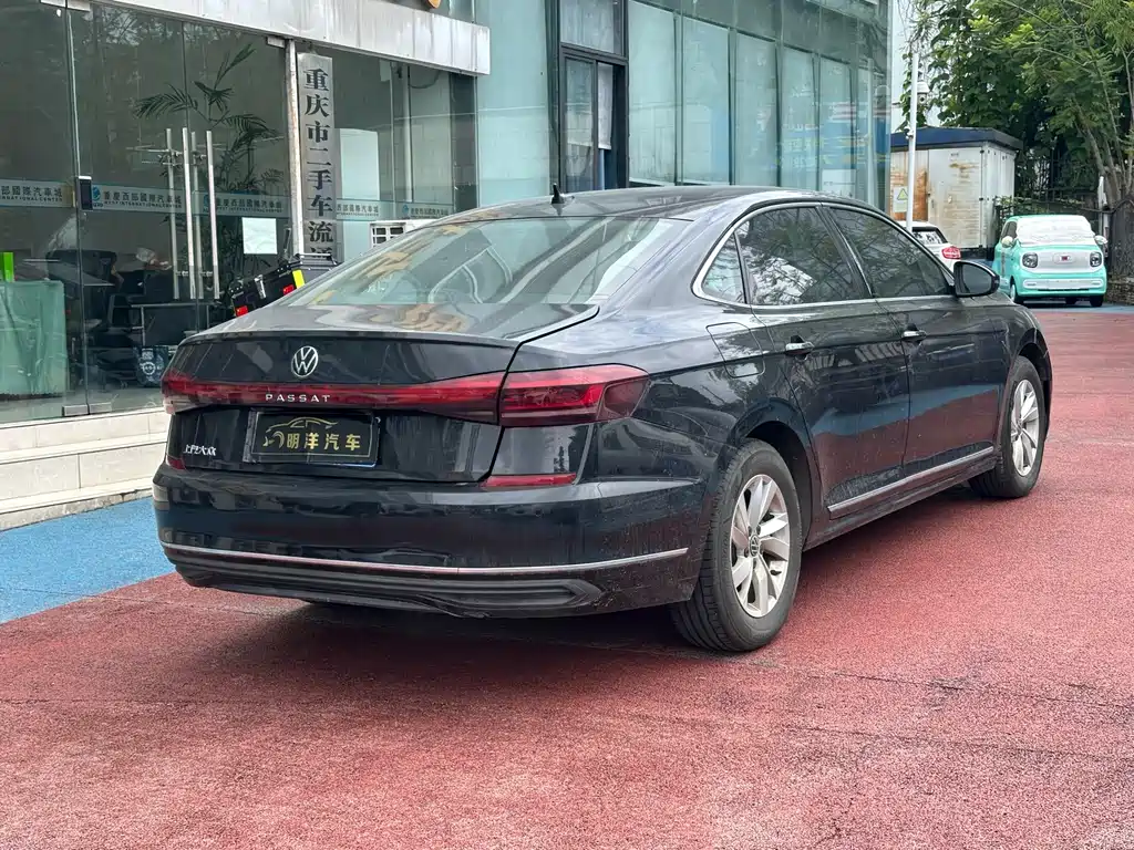 Volkswagen Passat — фото 5