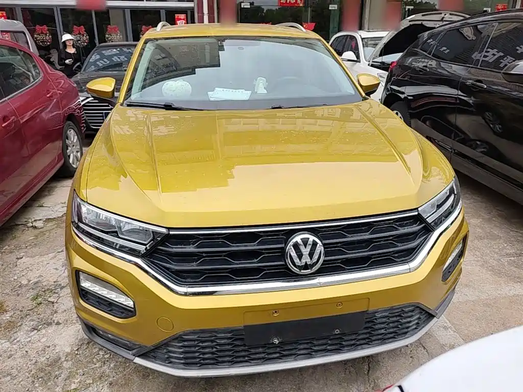 Volkswagen T-Roc — фото 3
