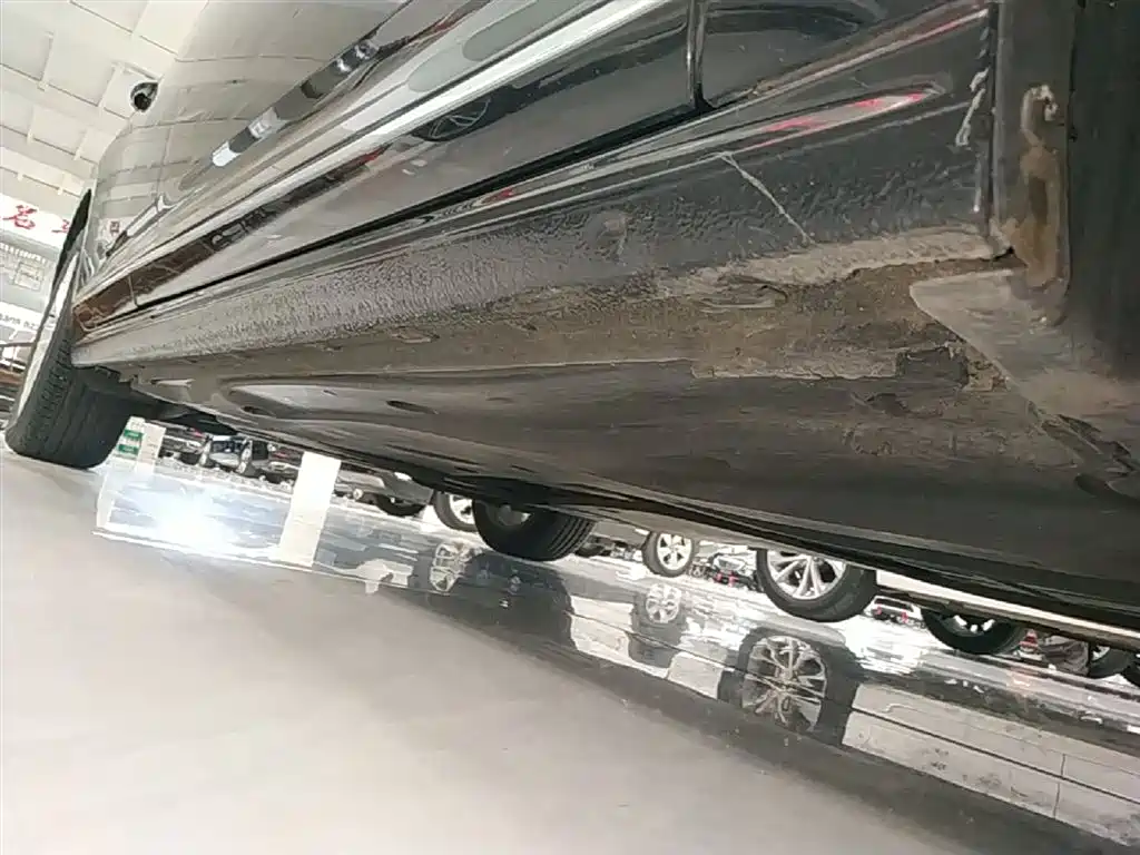 Volkswagen Passat — фото 21