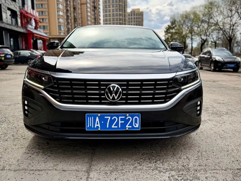 Volkswagen Passat — фото 2