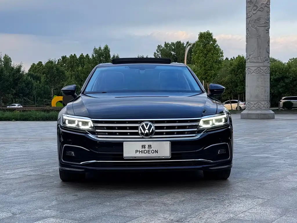 Volkswagen Phideon — фото 2