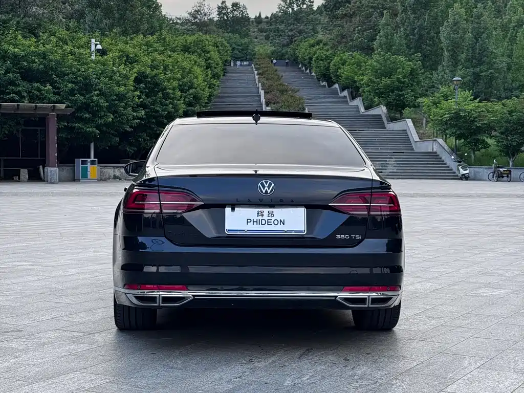 Volkswagen Phideon — фото 5