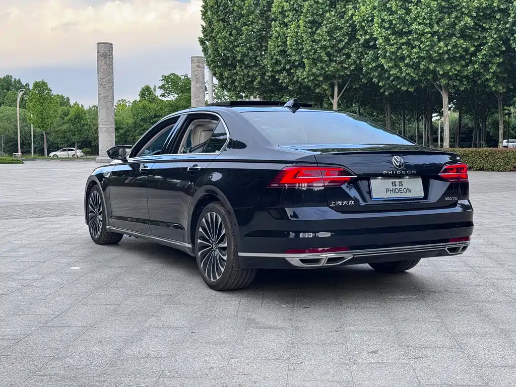 Volkswagen Phideon — фото 4