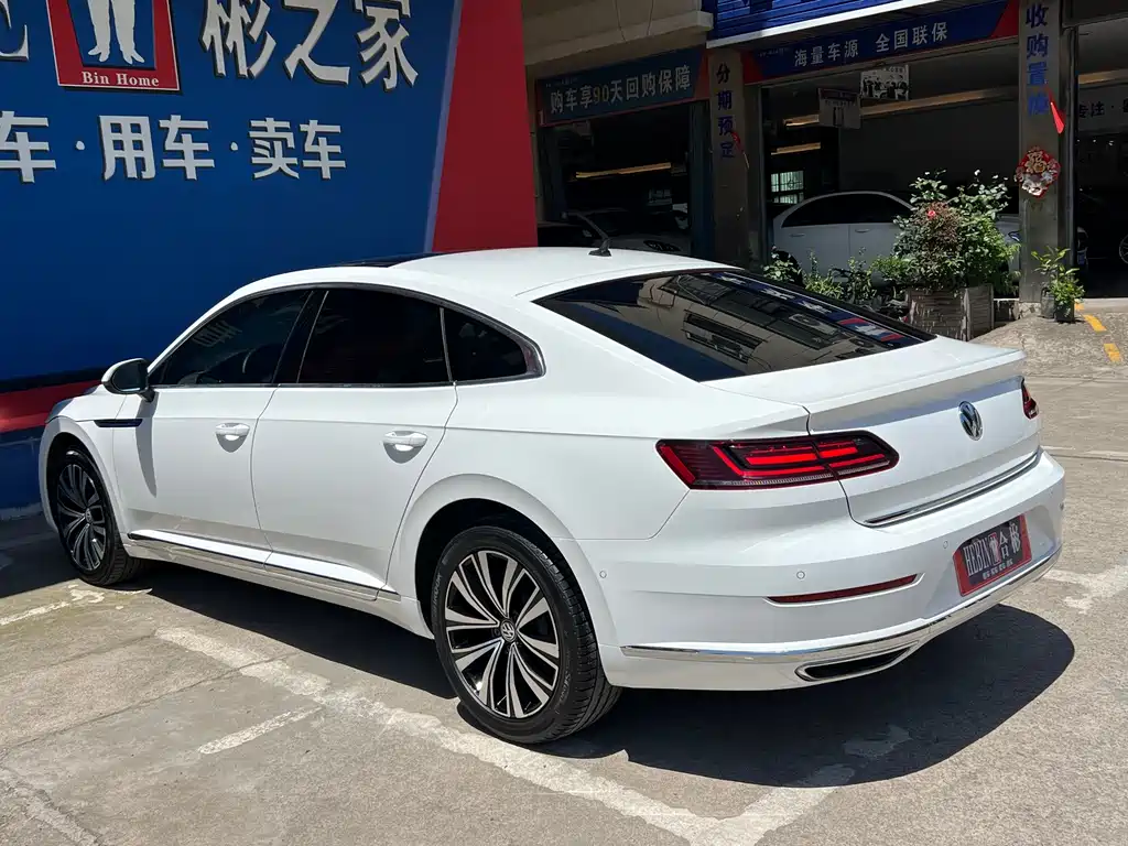 Volkswagen CC — фото 23