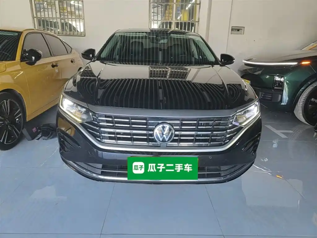 Volkswagen Passat — фото 3