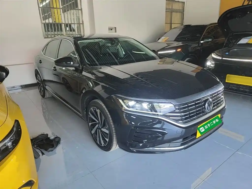 Volkswagen Passat — фото 4