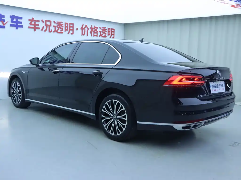 Volkswagen Phideon — фото 22