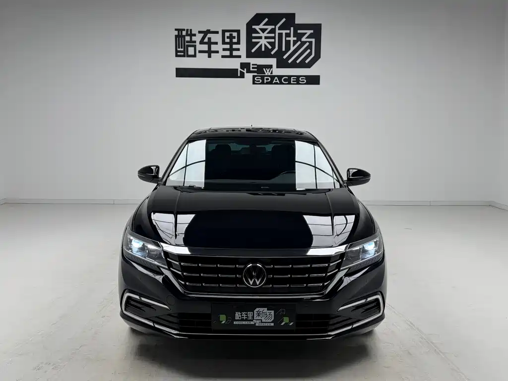 Volkswagen Passat — фото 2