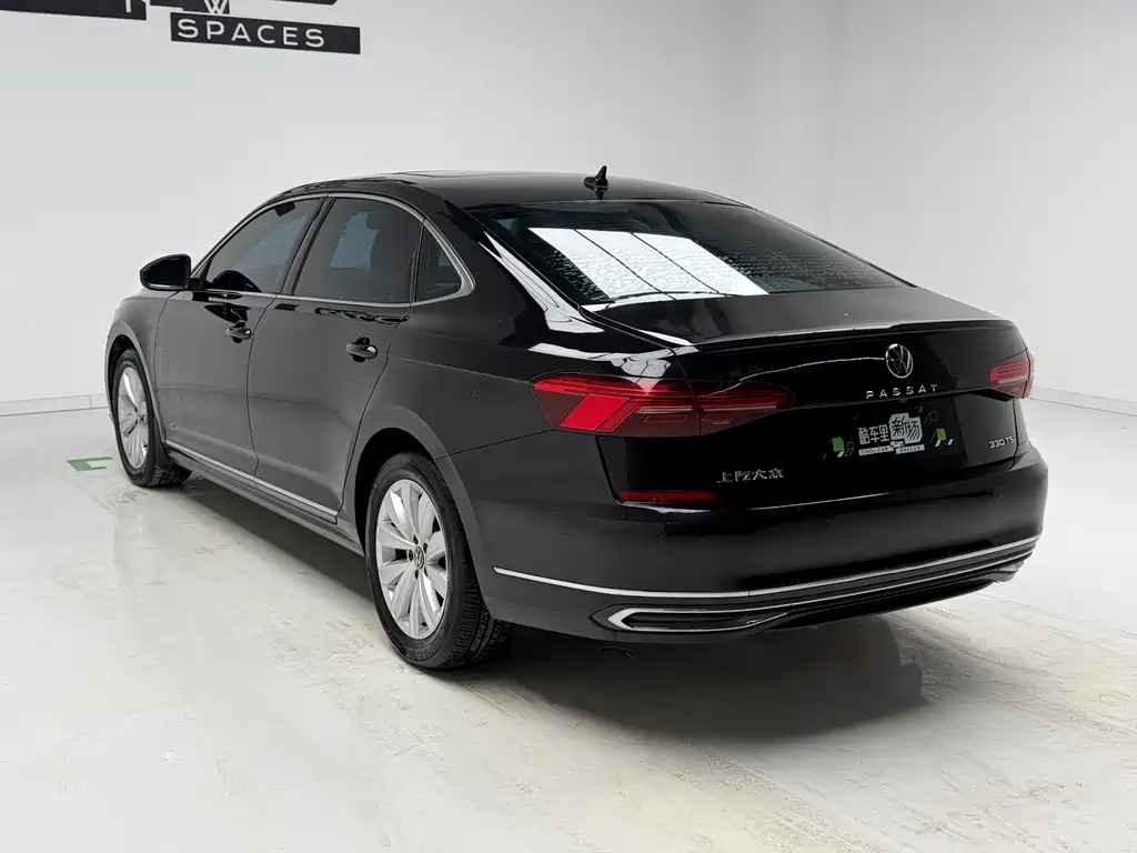 Volkswagen Passat — фото 6