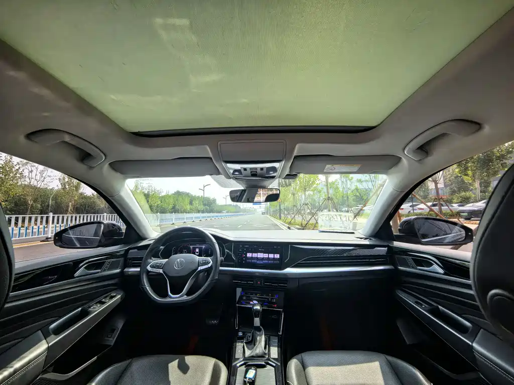 Volkswagen Passat — фото 3