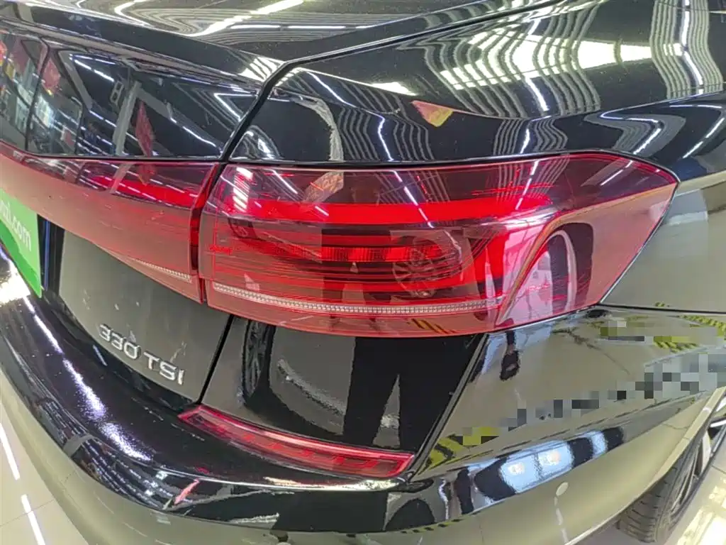 Volkswagen Passat — фото 8