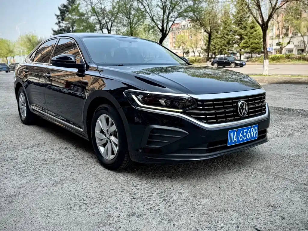 Volkswagen Passat — фото 3