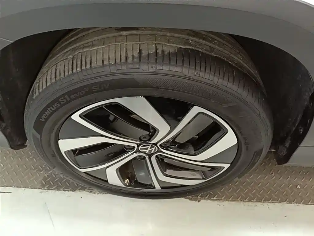 Volkswagen Tharu — фото 23