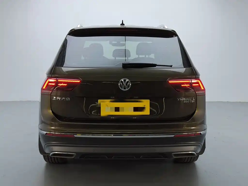 Volkswagen Tiguan L — фото 5