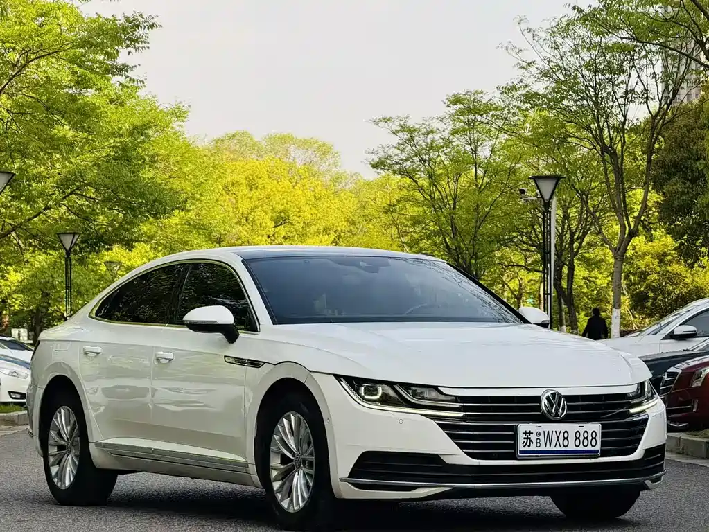 Volkswagen CC — фото 3