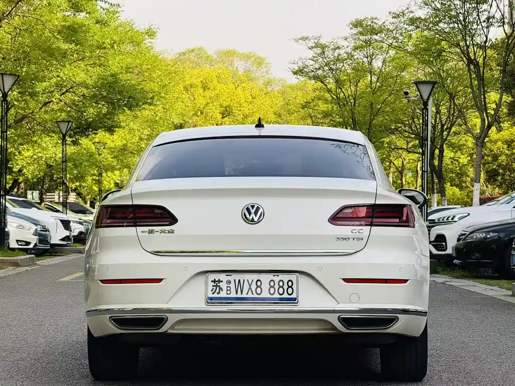 Volkswagen CC — фото 7