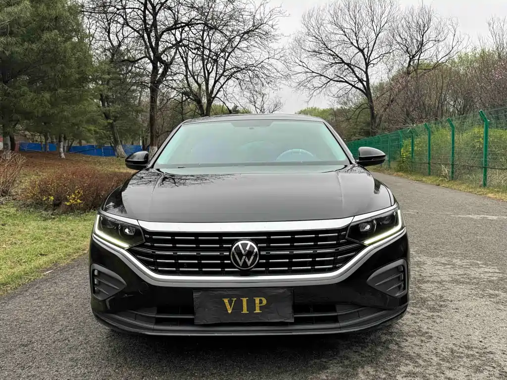 Volkswagen Passat — фото 3