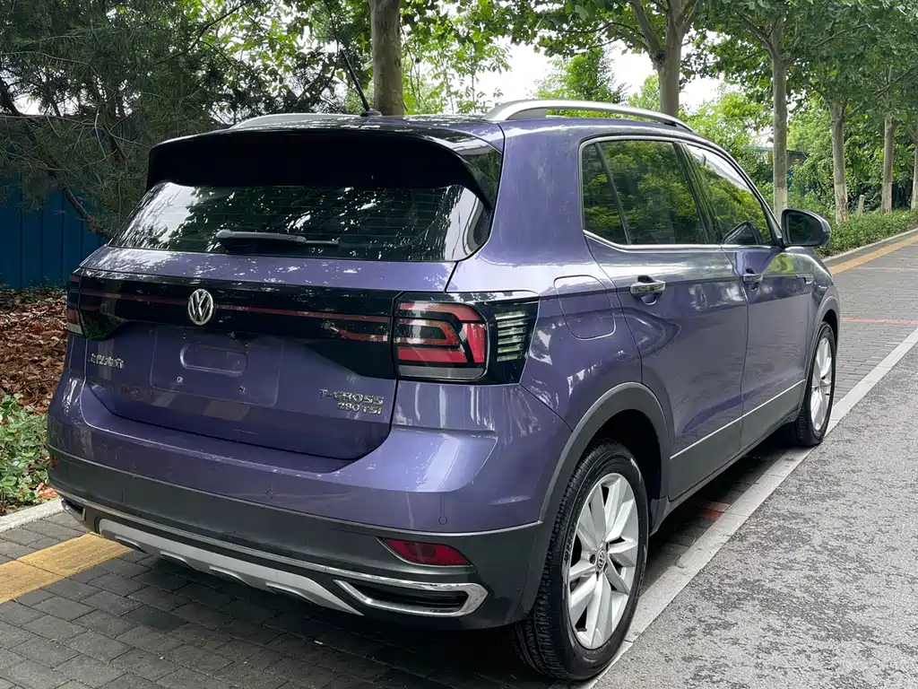 Volkswagen T-Cross — фото 4