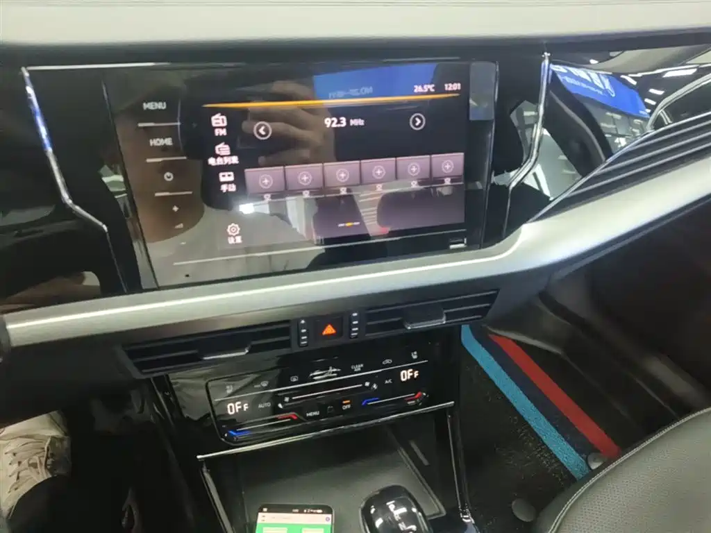 Volkswagen Passat — фото 13