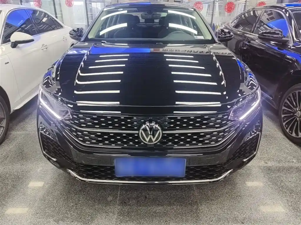 Volkswagen Passat — фото 3