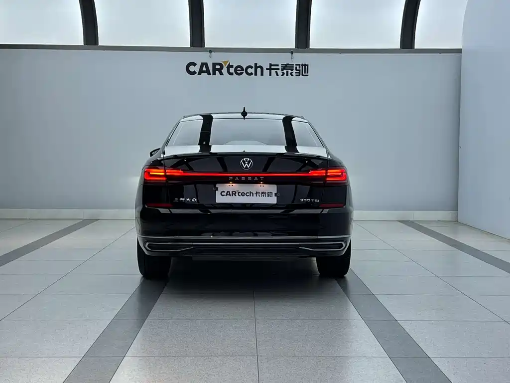 Volkswagen Passat — фото 5