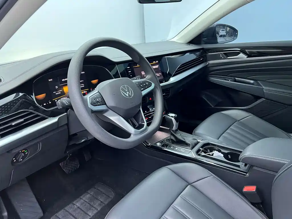 Volkswagen Passat — фото 10