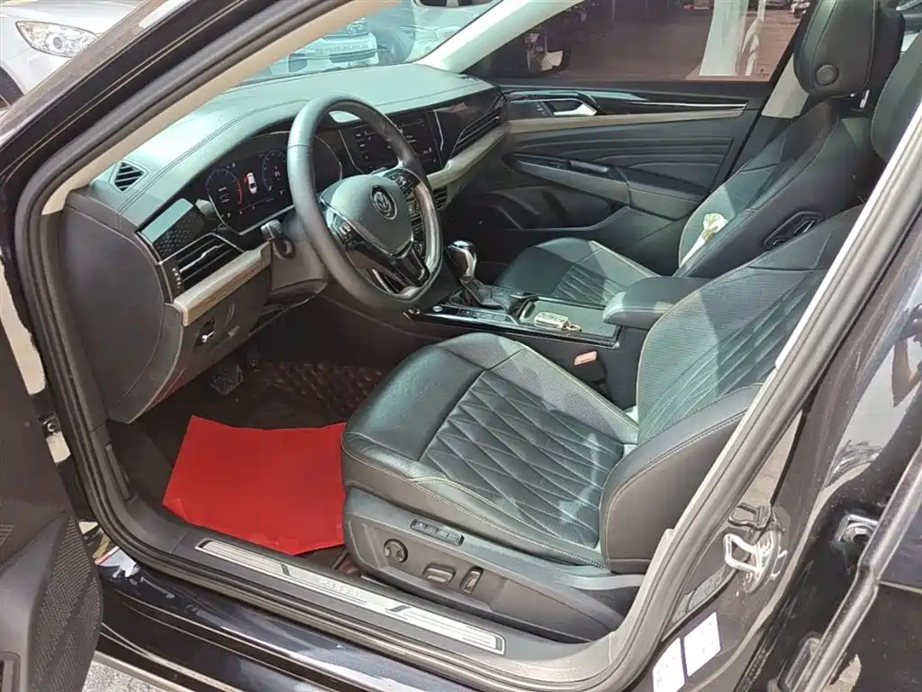 Volkswagen Passat — фото 15