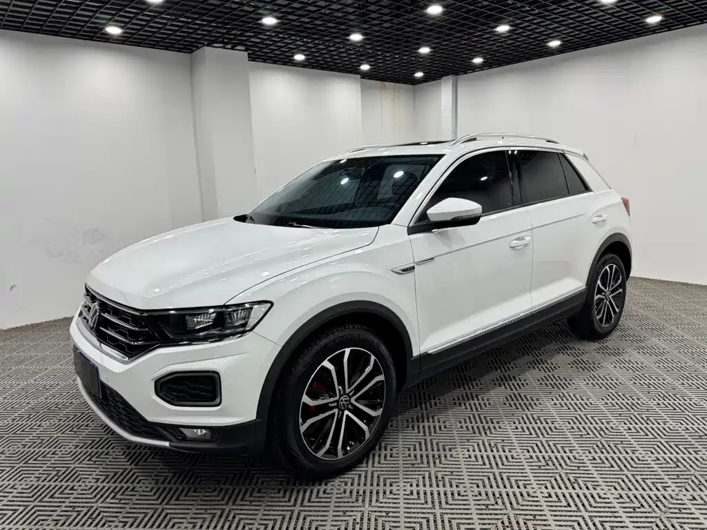 Volkswagen T-Roc — фото 3